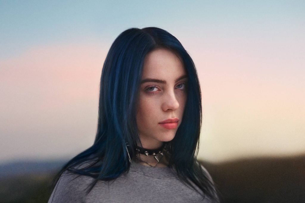 Billie Eilish, l’électron libre [Célèbre et autodidacte]