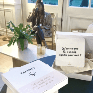 Jeu de cartes Confidence : Questions auto coaching et affirmations positives